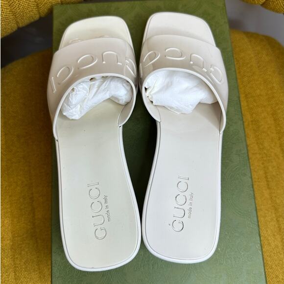 Gucci Rubber embossed Logo Womens Platform Slides size 36 Mystic White color - Picture 8 of 17